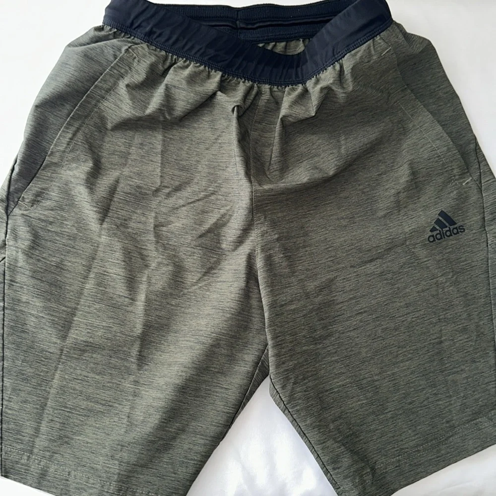 Men’s Adidas athletic shorts size small new